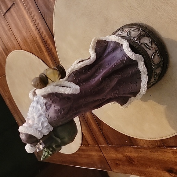 San Francisco music box Santa! - Picture 5 of 9